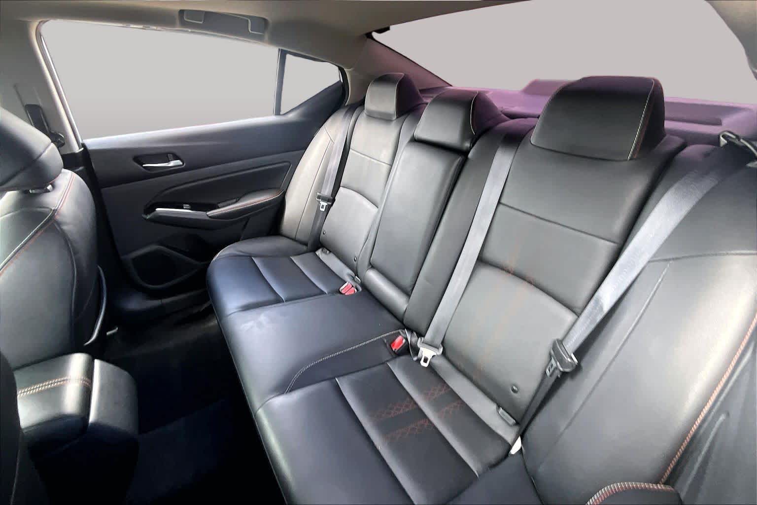 2023 Nissan Altima 2.5 SR Pearl White Tricoat at Davis Chevrolet