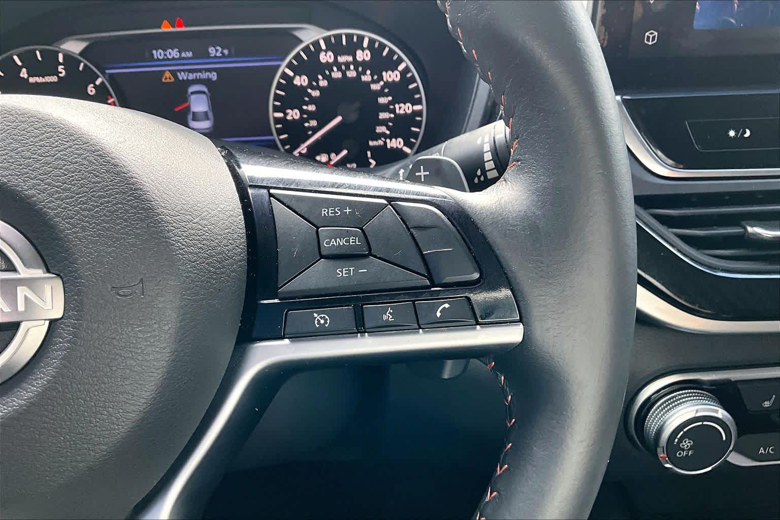 2023 Nissan Altima 2.5 SR Pearl White Tricoat at Davis Chevrolet