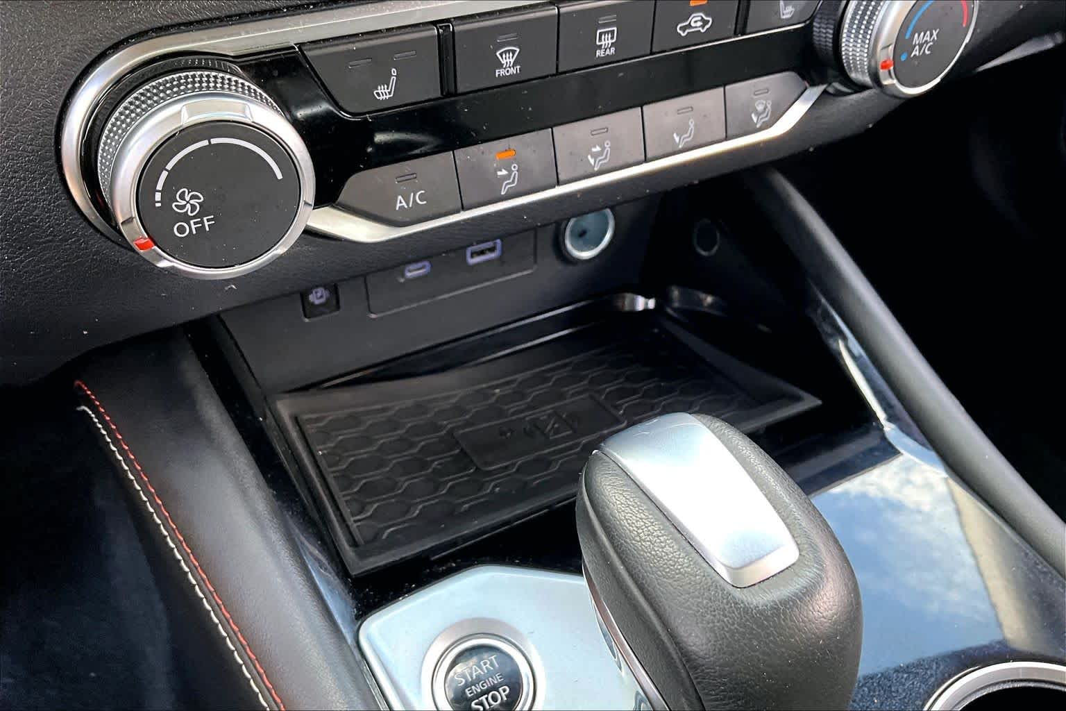 2023 Nissan Altima 2.5 SR Pearl White Tricoat at Davis Chevrolet