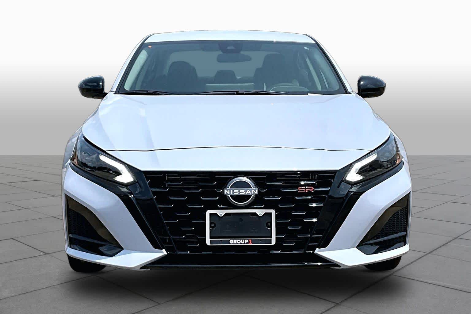 2026 Nissan Altima SR Gray Sky Pearl at Davis Chevrolet
