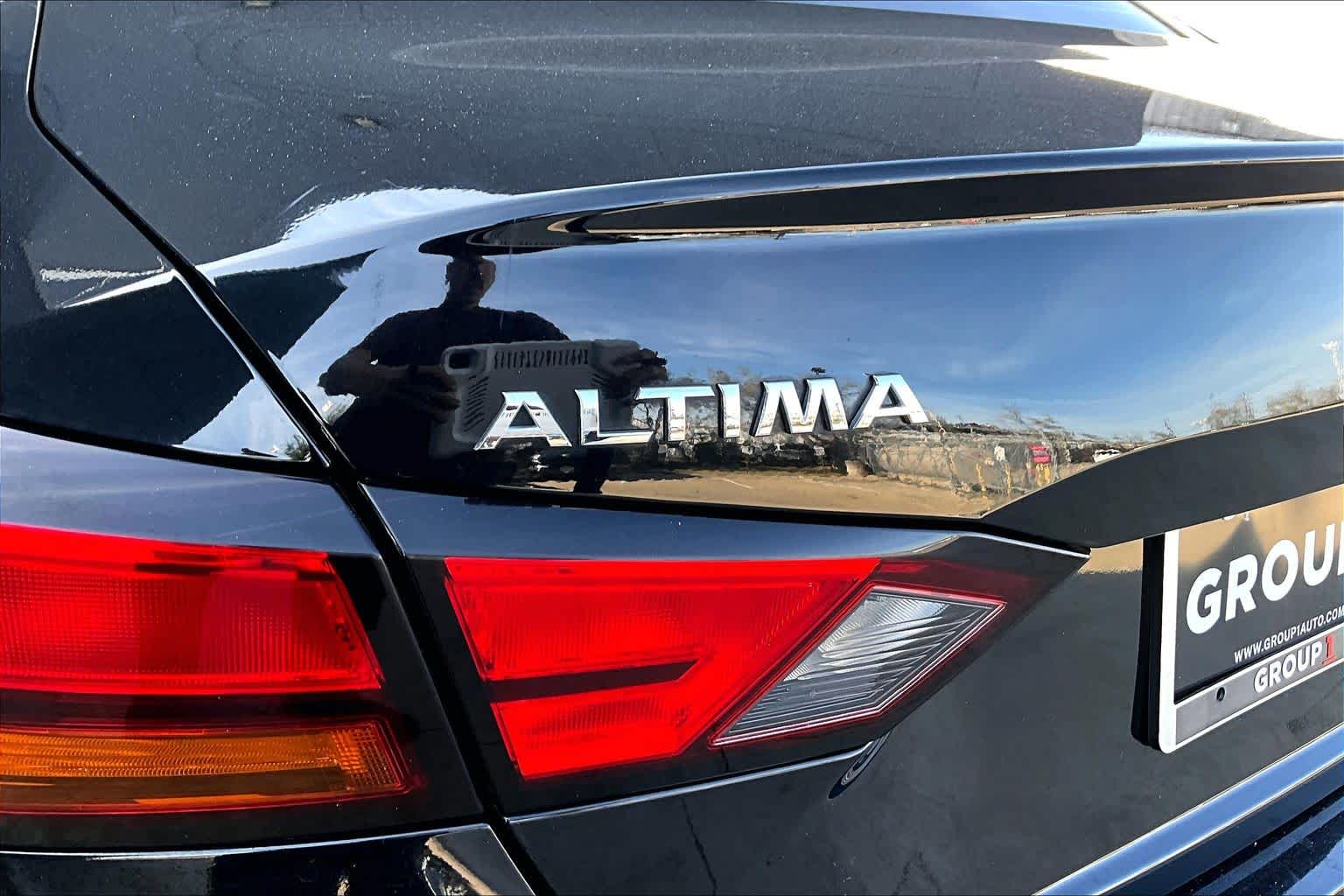 2021 Nissan Altima 2.5 SR Super Black at Lone Star Chevrolet