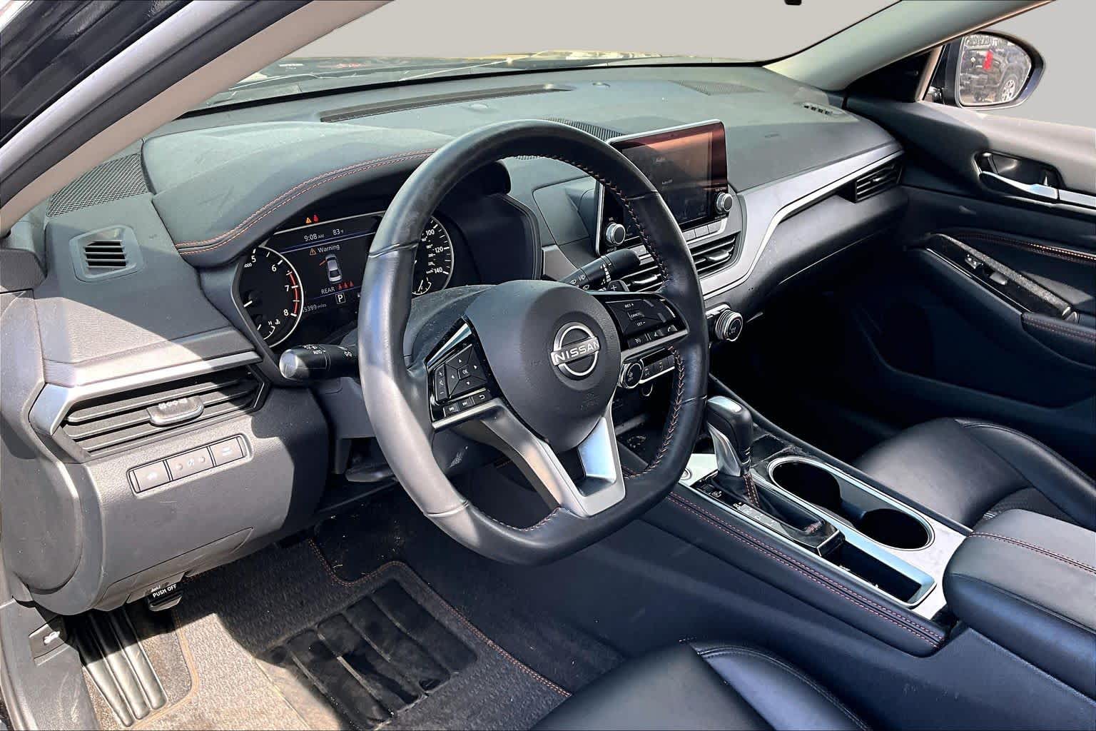 2023 Nissan Altima 2.5 SR Super Black at Sterling McCall Nissan