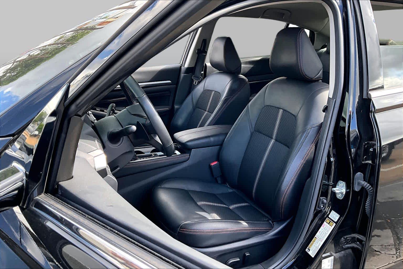 2023 Nissan Altima 2.5 SR Super Black at Sterling McCall Nissan