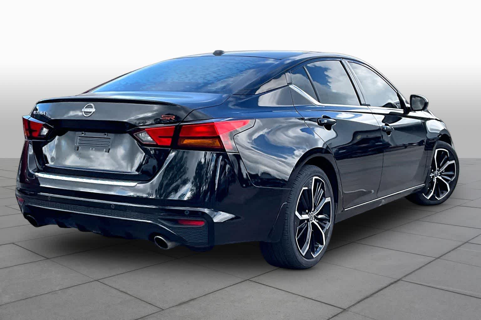 2023 Nissan Altima 2.5 SR Super Black at Honda of Clear Lake