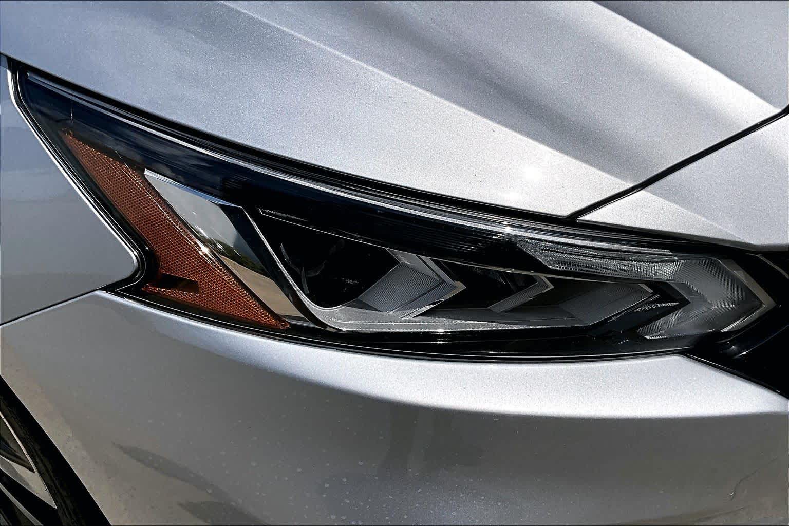 2022 Nissan Altima 2.5 SR Brilliant Silver Metallic at Davis Chevrolet