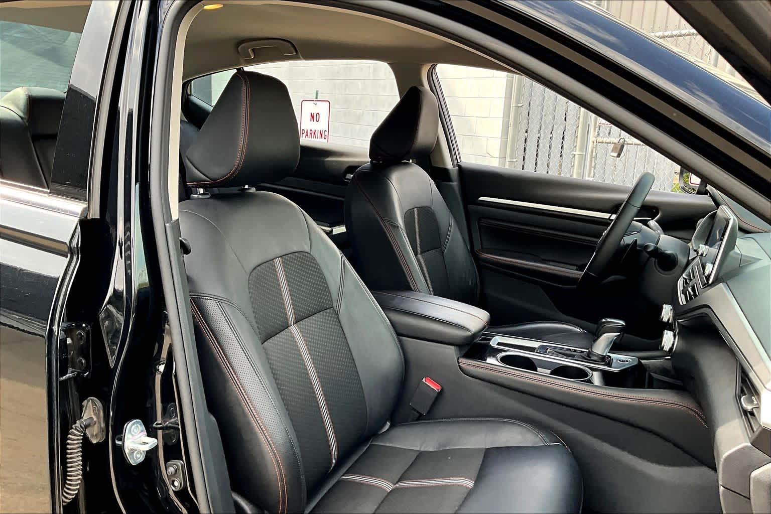 2023 Nissan Altima 2.5 SR Super Black at Friendly Ford Crosby