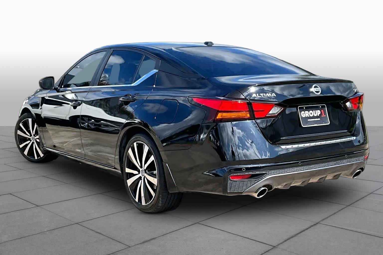 2021 Nissan Altima 2.5 SR Super Black at Honda of Clear Lake