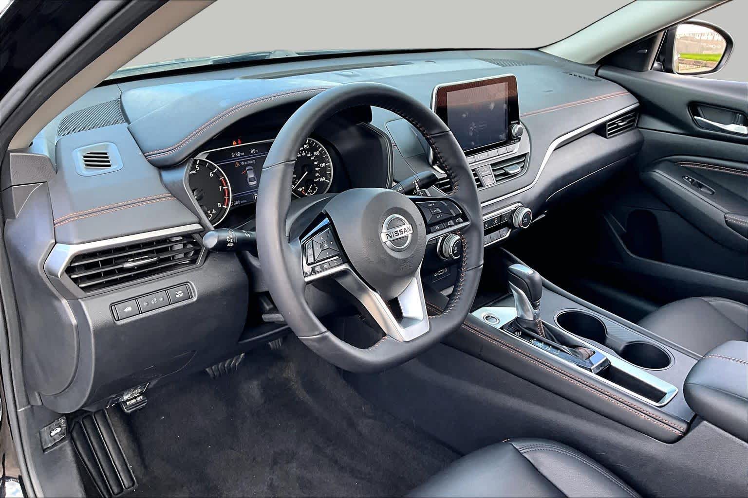 2021 Nissan Altima 2.5 SR Super Black at Honda of Clear Lake