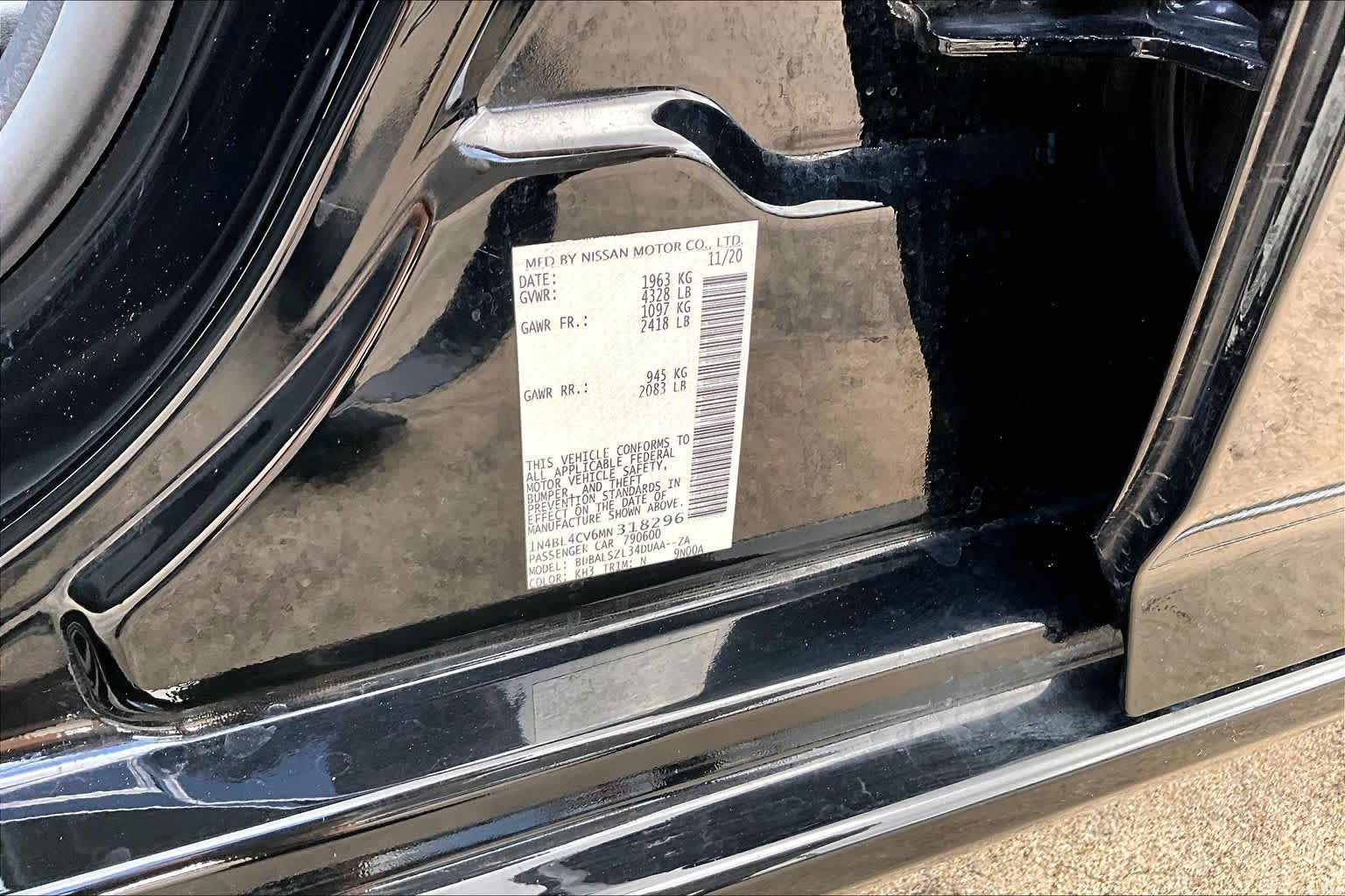 2021 Nissan Altima 2.5 SR Super Black at Honda of Clear Lake