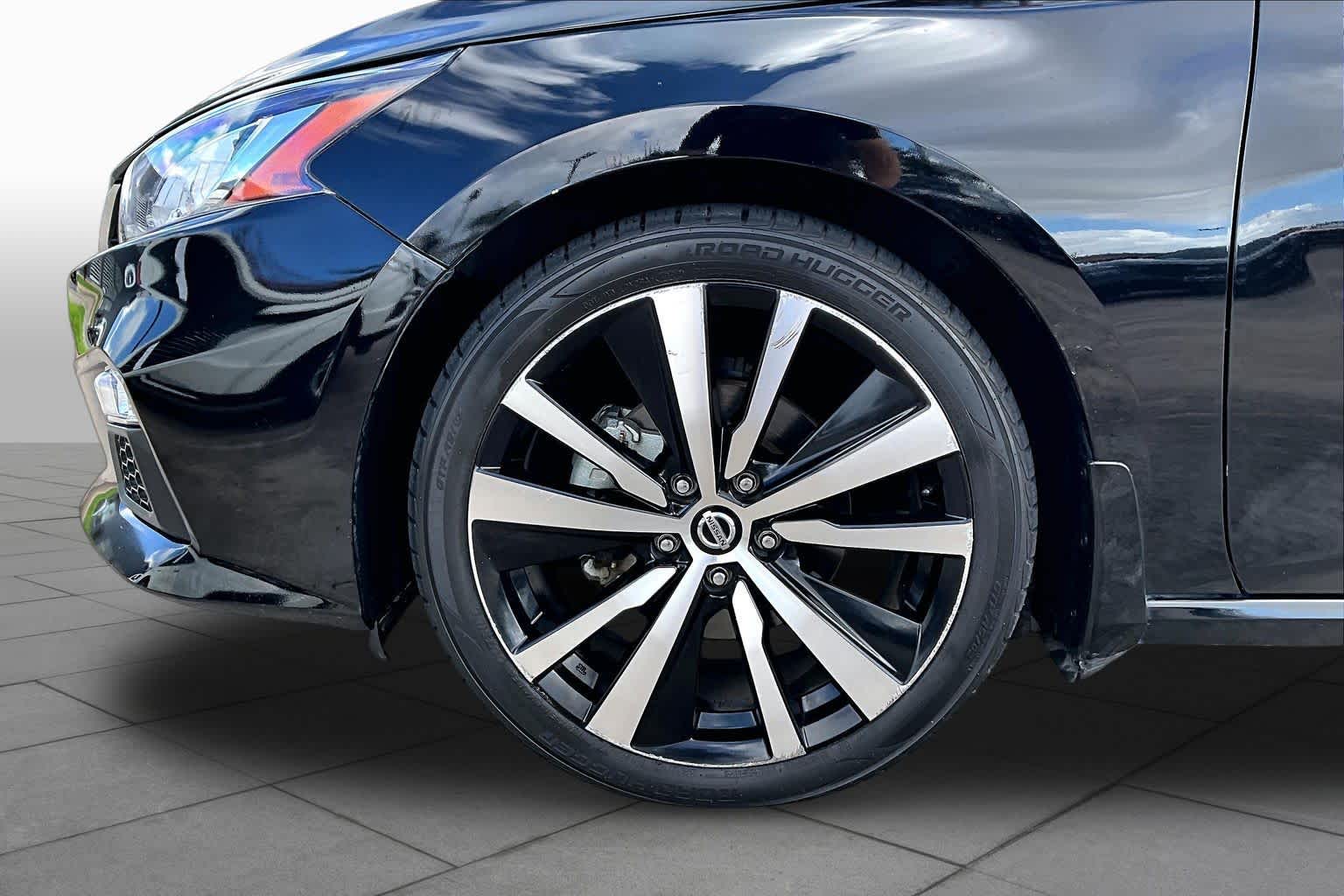 2021 Nissan Altima 2.5 SR Super Black at Honda of Clear Lake