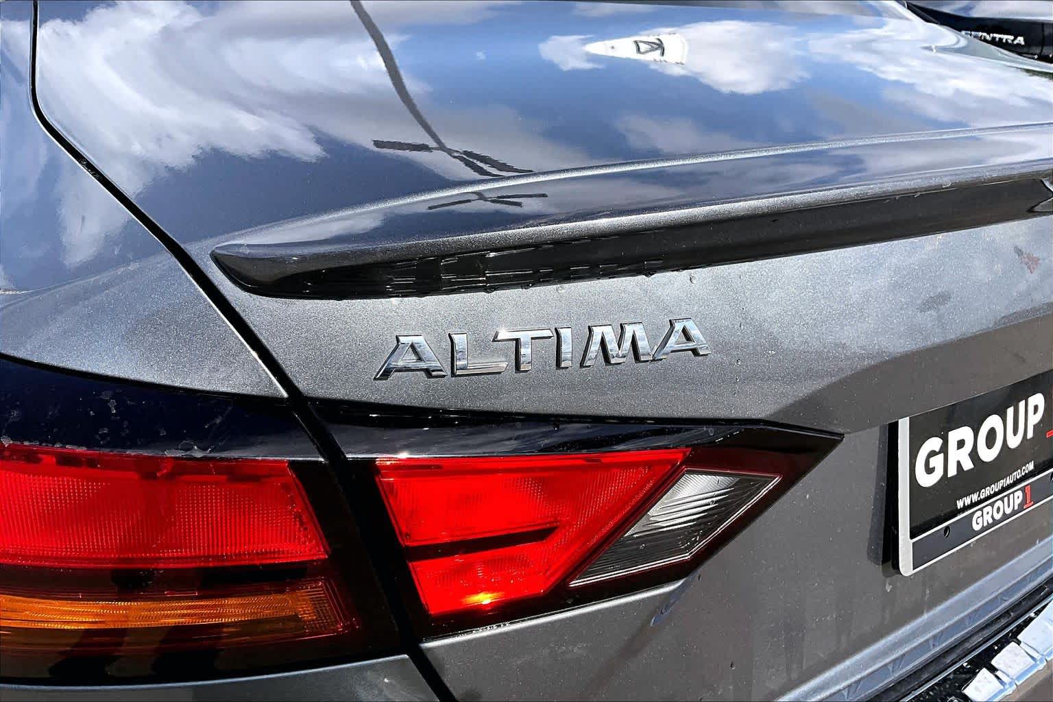 2021 Nissan Altima 2.5 SR Gun Metallic at Tomball Chrysler Dodge Jeep Ram