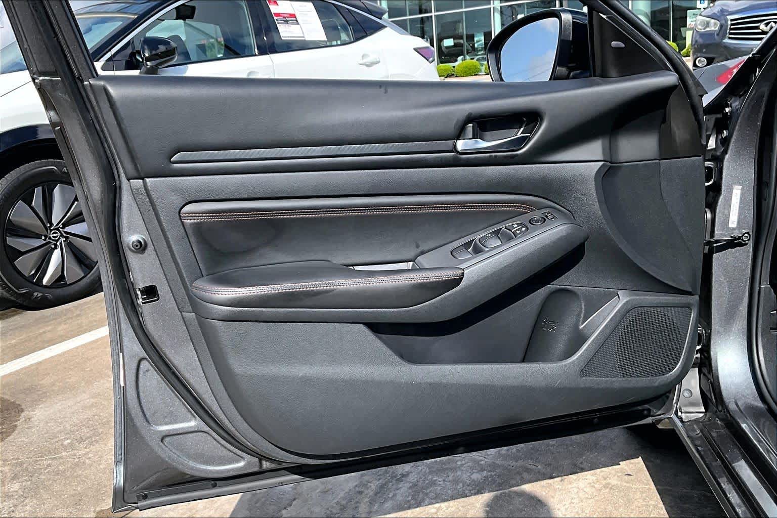 2021 Nissan Altima 2.5 SR Gun Metallic at Tomball Chrysler Dodge Jeep Ram