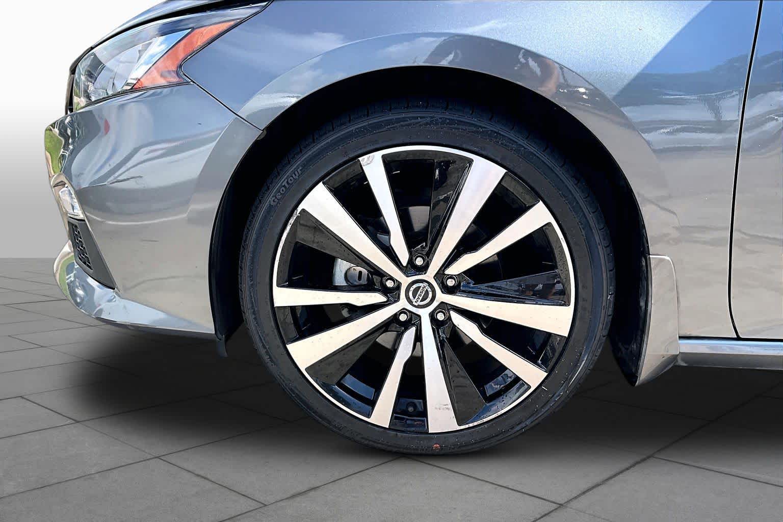 2021 Nissan Altima 2.5 SR Gun Metallic at Tomball Chrysler Dodge Jeep Ram