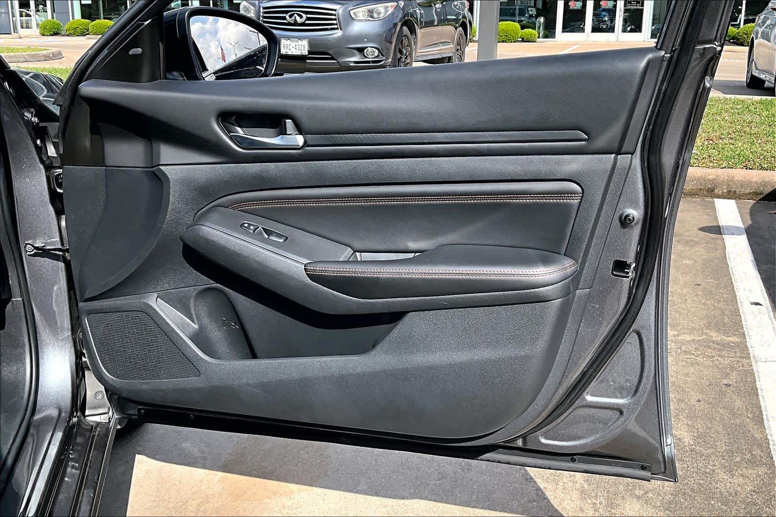 2021 Nissan Altima 2.5 SR Gun Metallic at Tomball Chrysler Dodge Jeep Ram