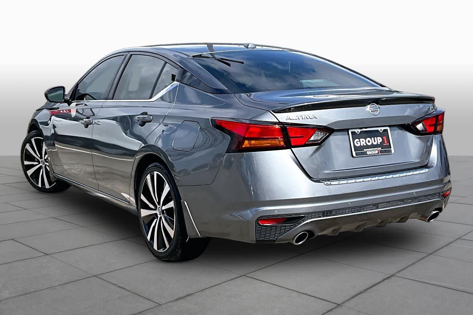 2021 Nissan Altima 2.5 SR Gun Metallic at Tomball Chrysler Dodge Jeep Ram