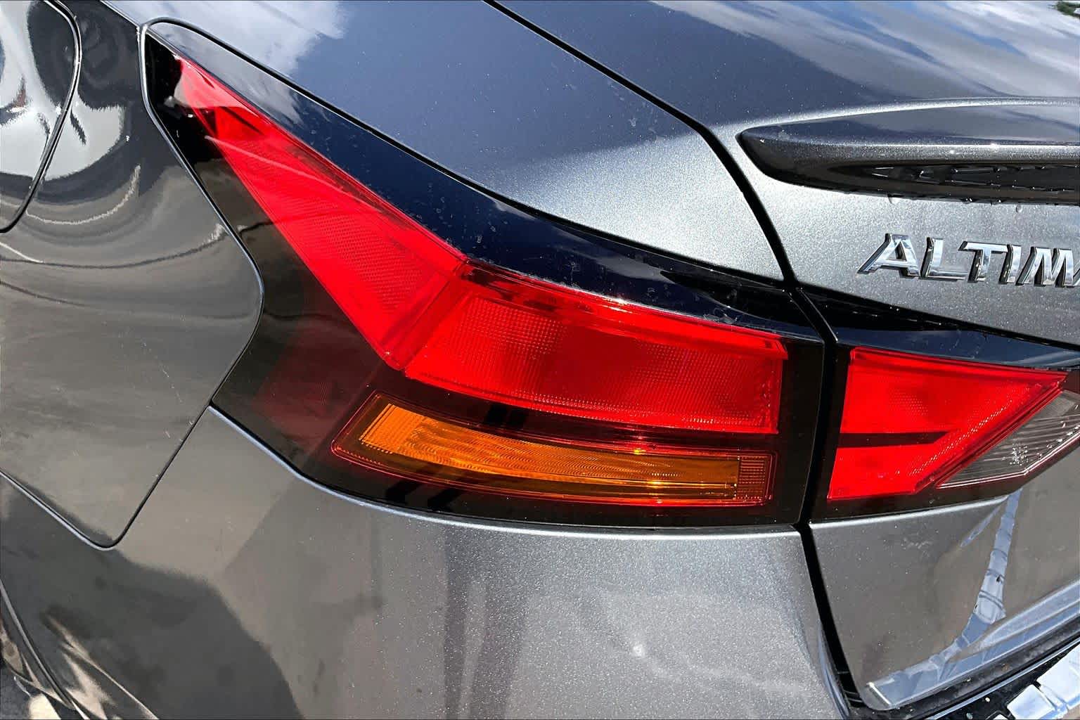 2021 Nissan Altima 2.5 SR Gun Metallic at Tomball Chrysler Dodge Jeep Ram