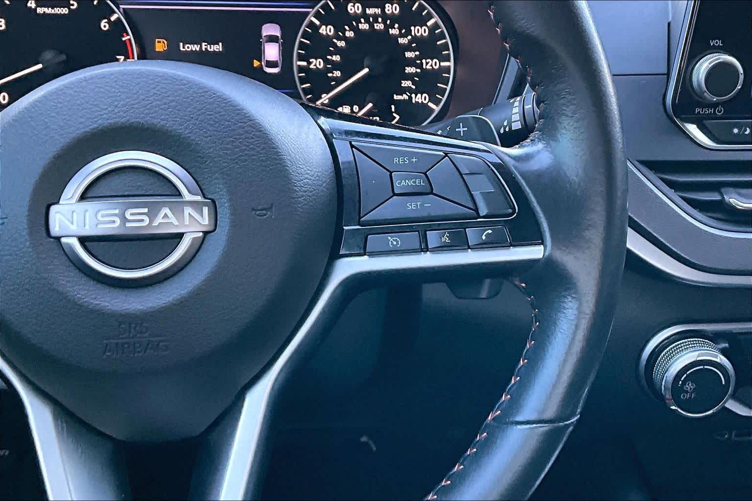 2024 Nissan Altima photo 24 of 32