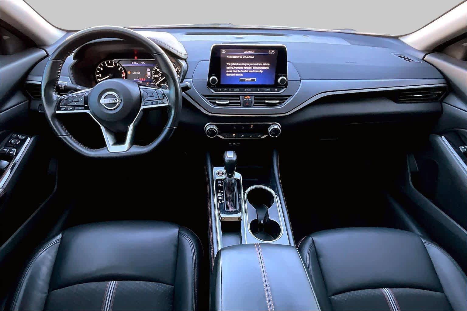 2024 Nissan Altima photo 16 of 32