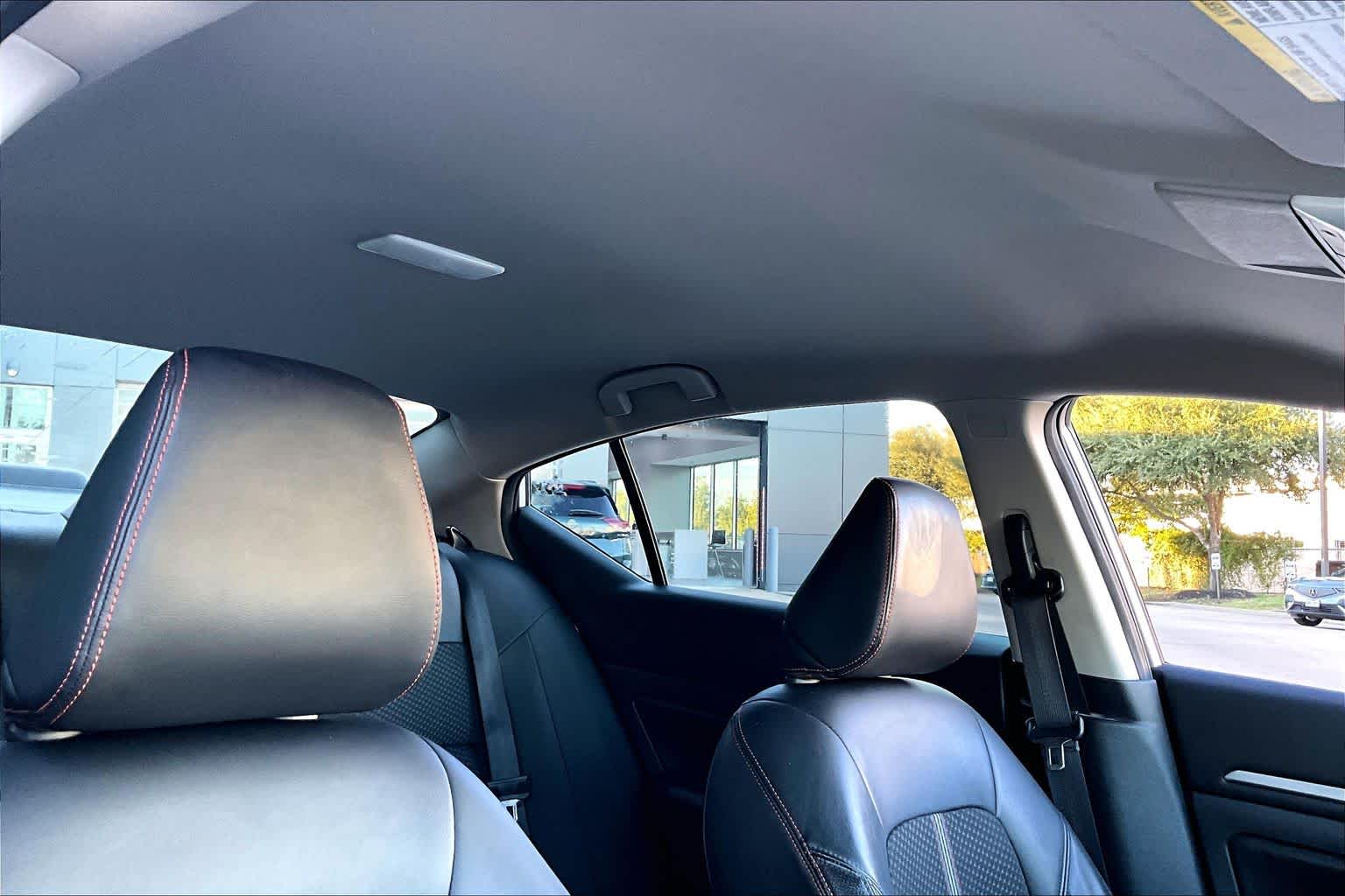 2024 Nissan Altima photo 14 of 32