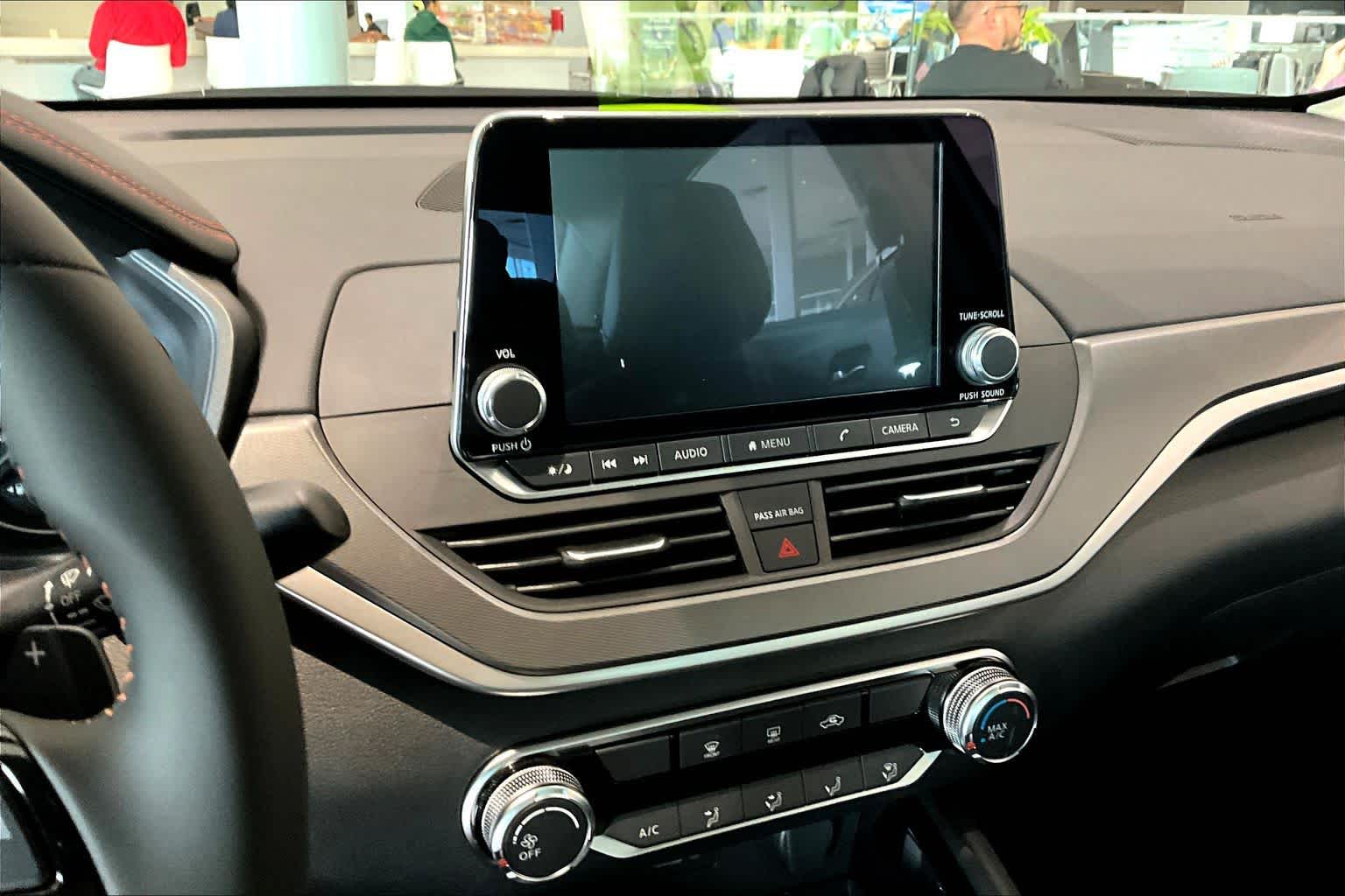 2025 Nissan Altima SR Gray Sky Pearl at Honda of Clear Lake