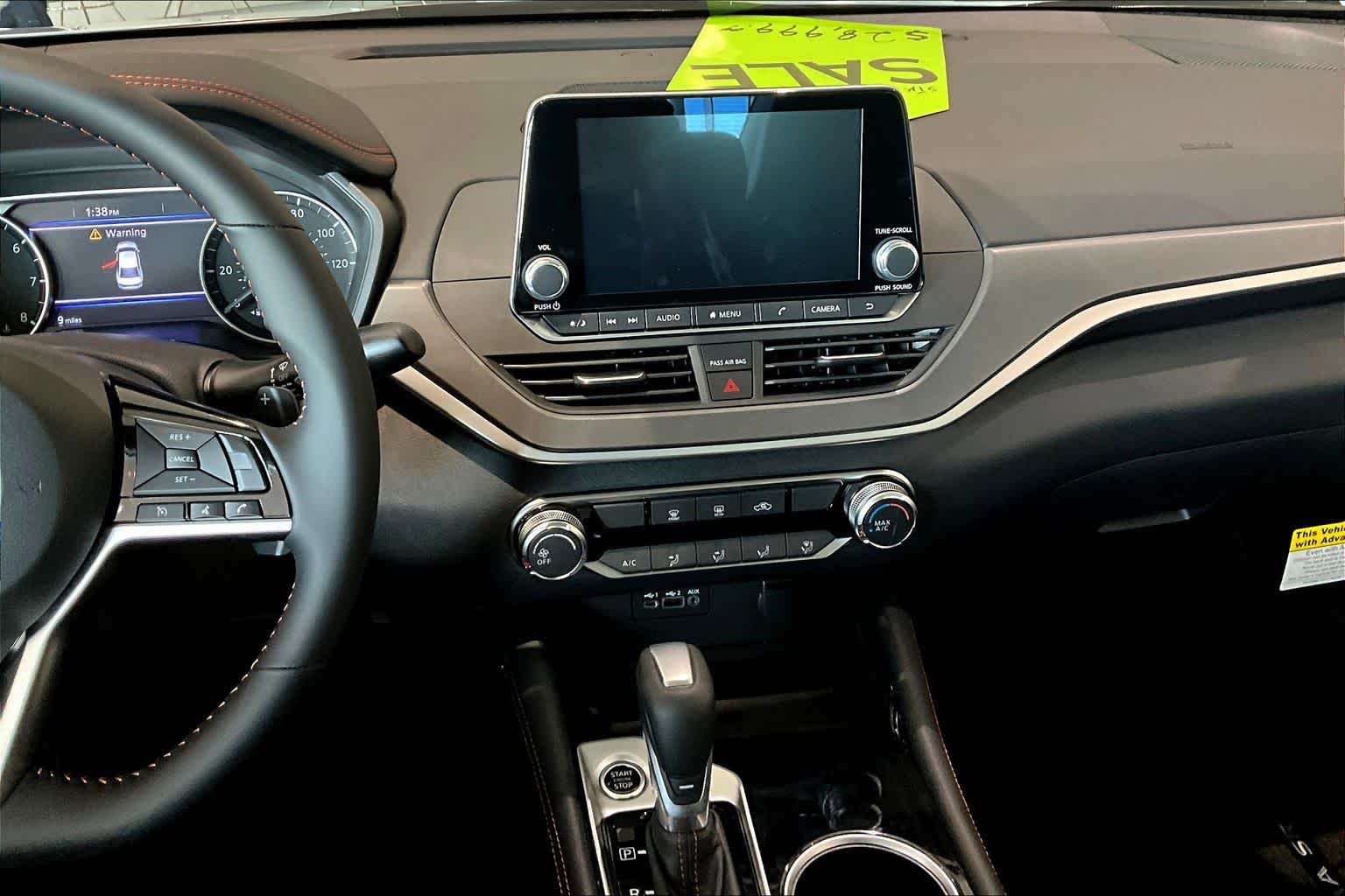 2025 Nissan Altima SR Gray Sky Pearl at Honda of Clear Lake