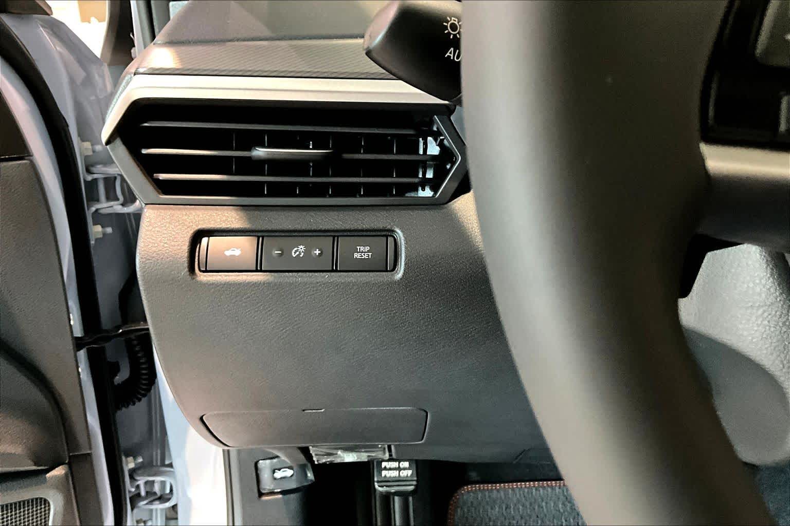 2025 Nissan Altima SR Gray Sky Pearl at Honda of Clear Lake