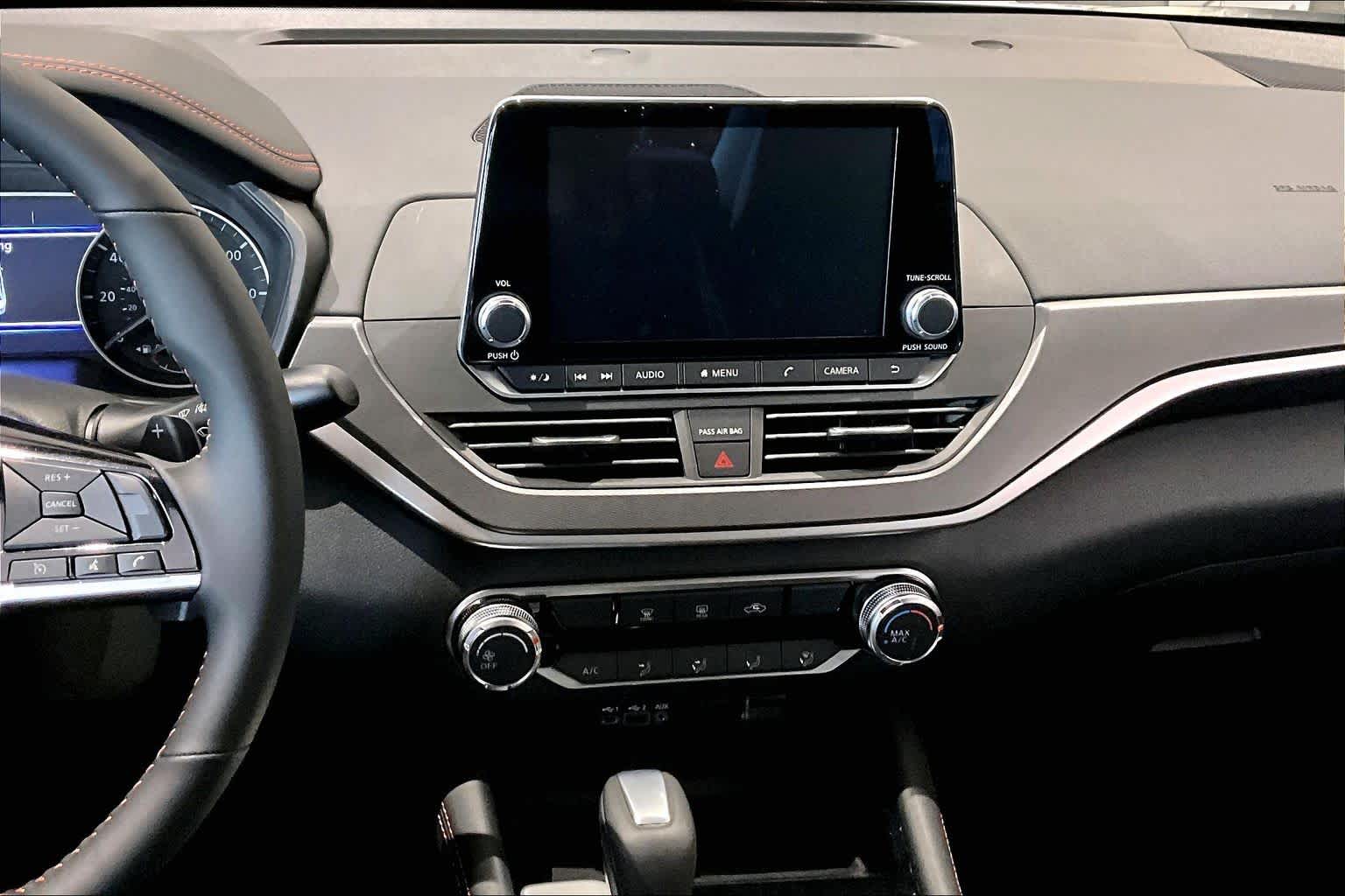 2025 Nissan Altima SR Gray Sky Pearl at AutoNation Chevrolet Gulf Fwy