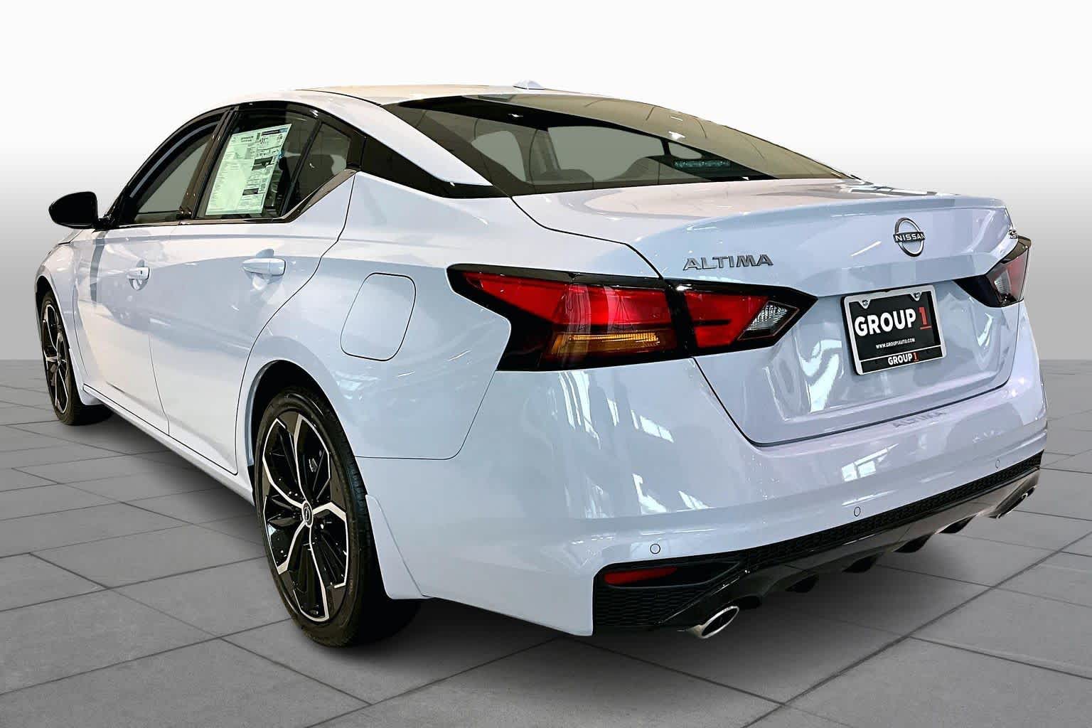 2025 Nissan Altima SR Gray Sky Pearl at AutoNation Chevrolet Gulf Fwy