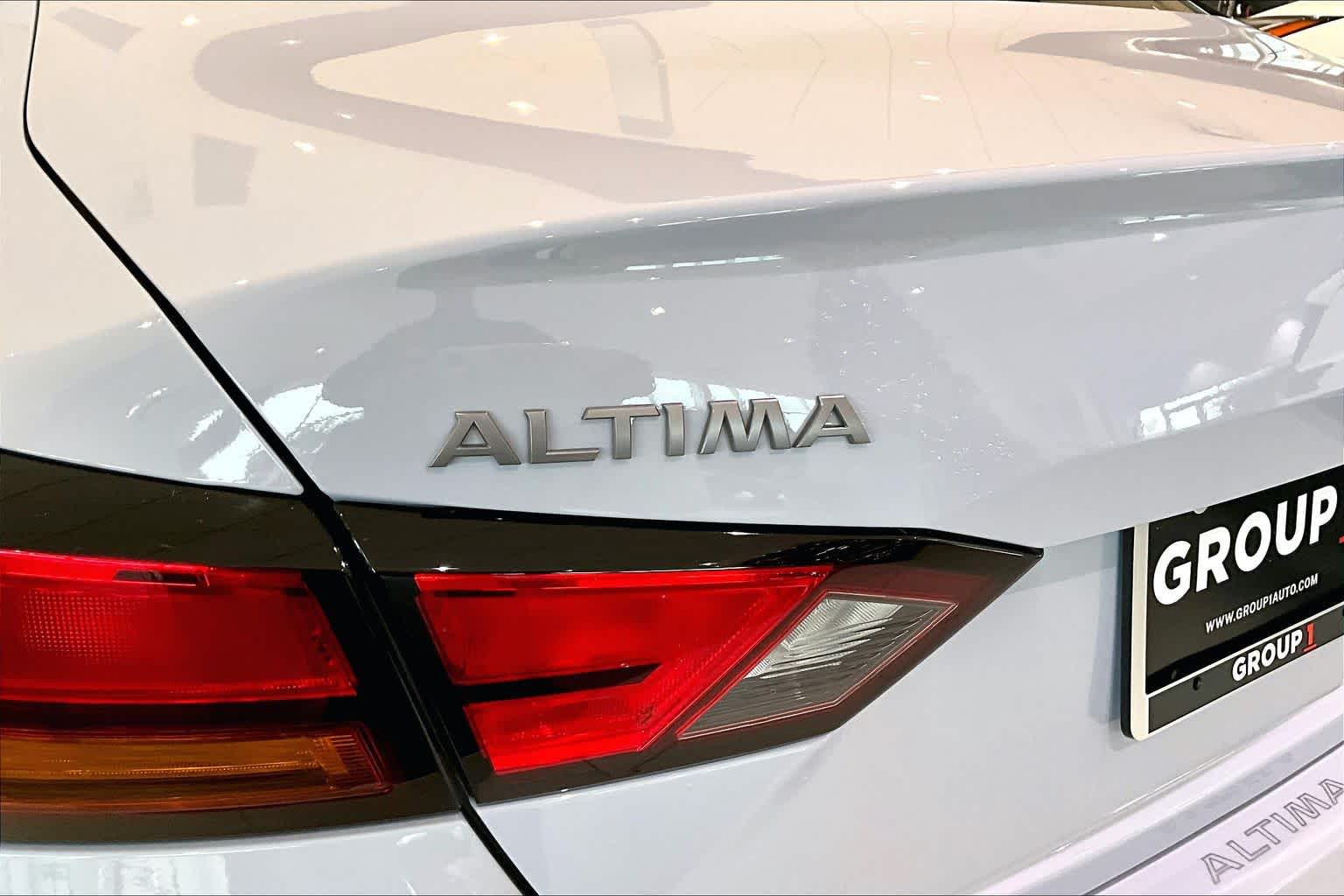 2025 Nissan Altima SR Gray Sky Pearl at AutoNation Chevrolet Gulf Fwy