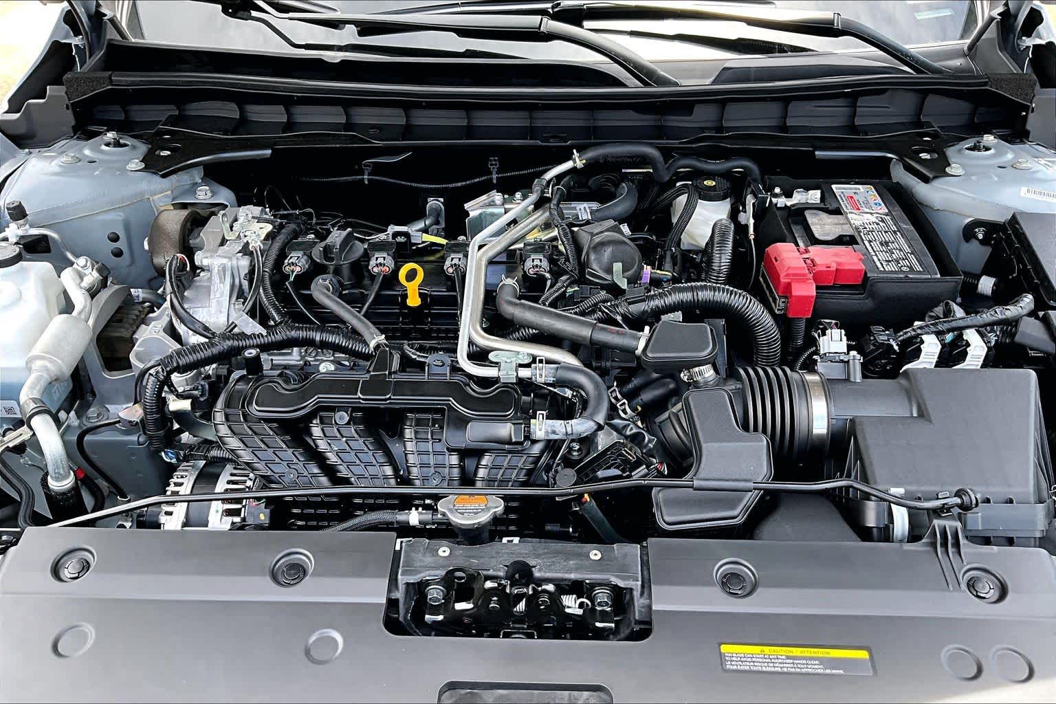 2026 Nissan Altima SR Gray Sky Pearl/Super Black at Sterling McCall Nissan