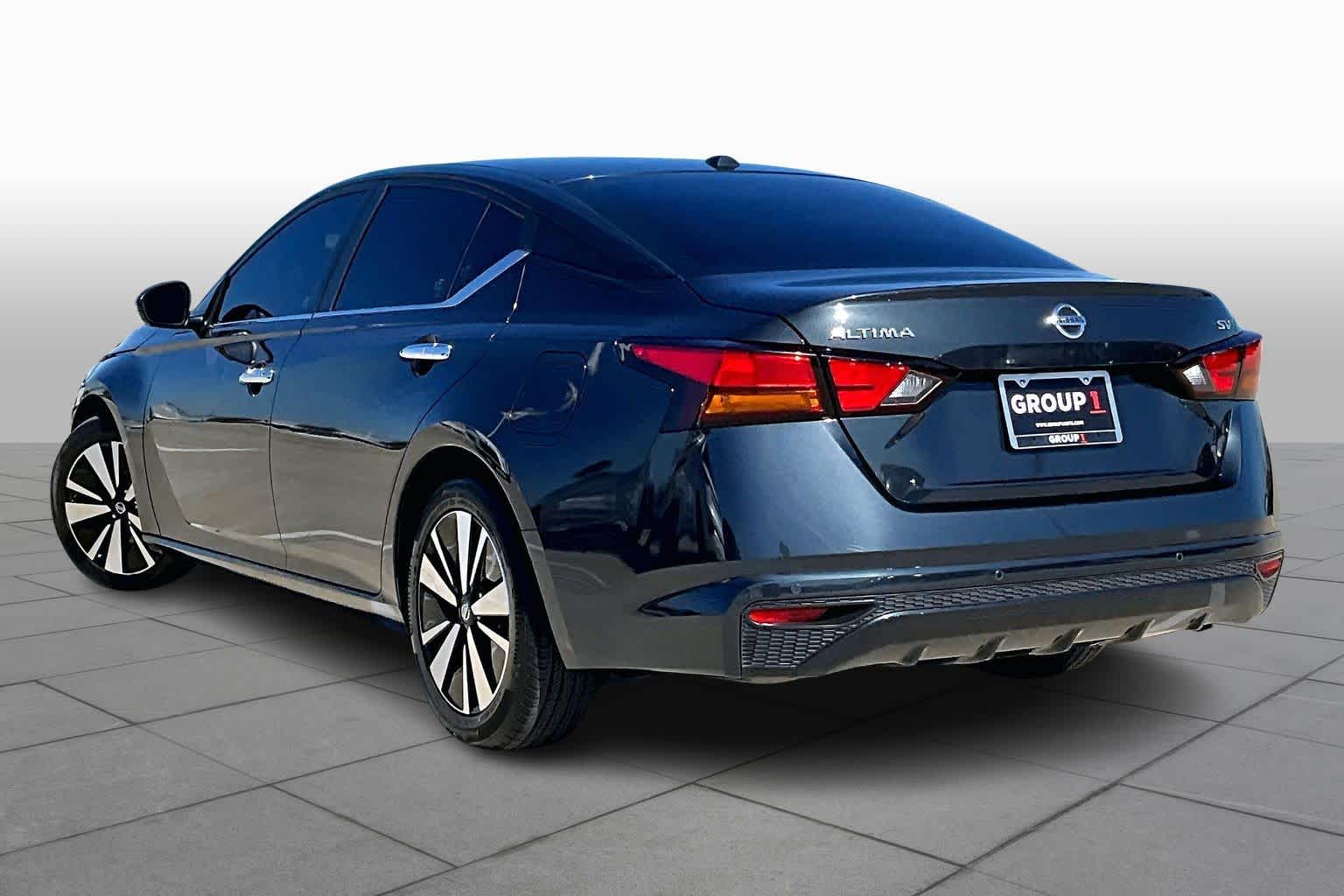 2022 Nissan Altima 2.5 SV Storm Blue Metallic at Honda of Clear Lake