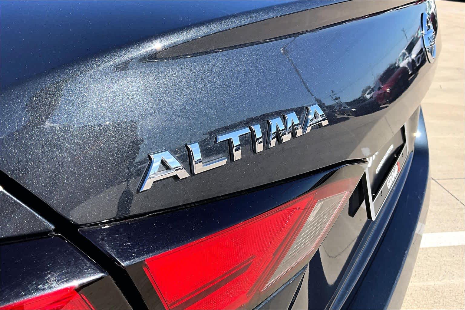 2022 Nissan Altima 2.5 SV Storm Blue Metallic at Honda of Clear Lake