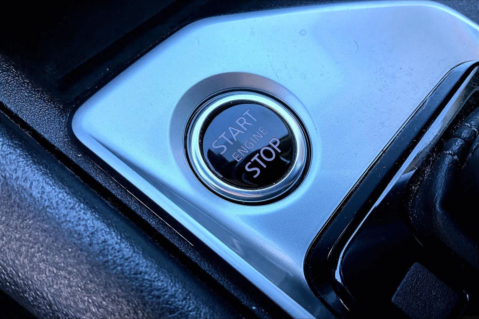 2022 Nissan Altima 2.5 SV Storm Blue Metallic at Honda of Clear Lake
