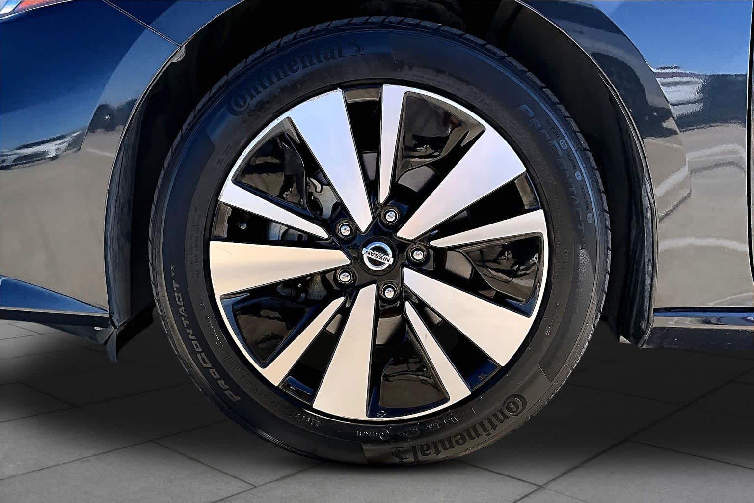 2022 Nissan Altima 2.5 SV Storm Blue Metallic at Honda of Clear Lake