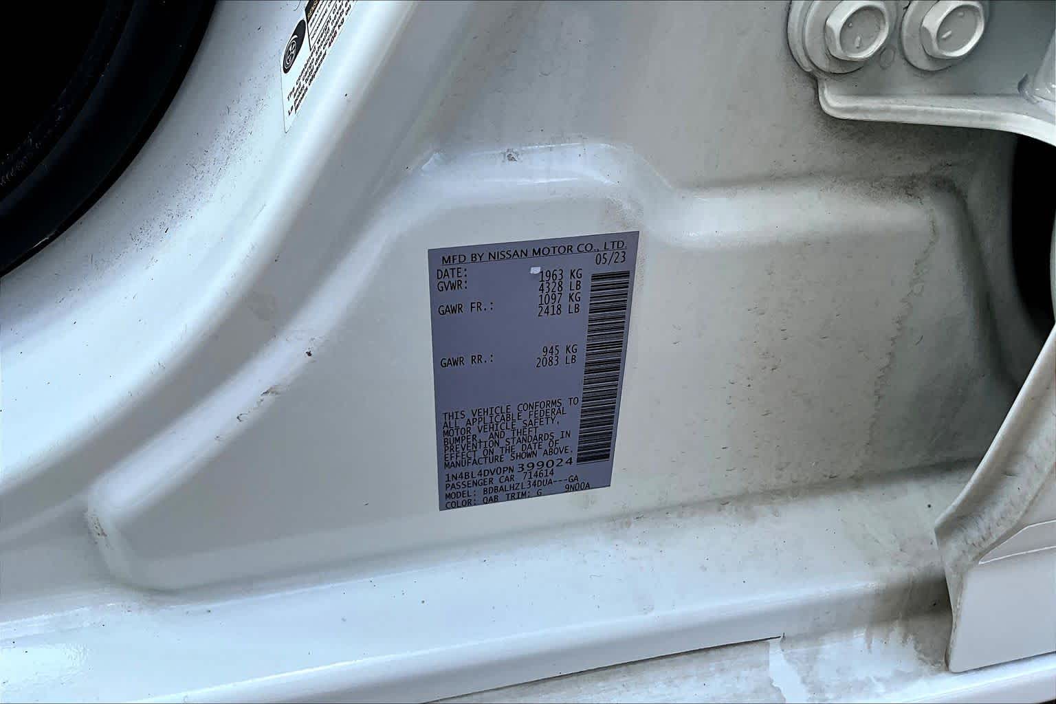 2023 Nissan Altima 2.5 SV Pearl White Tricoat at Friendly Ford Crosby