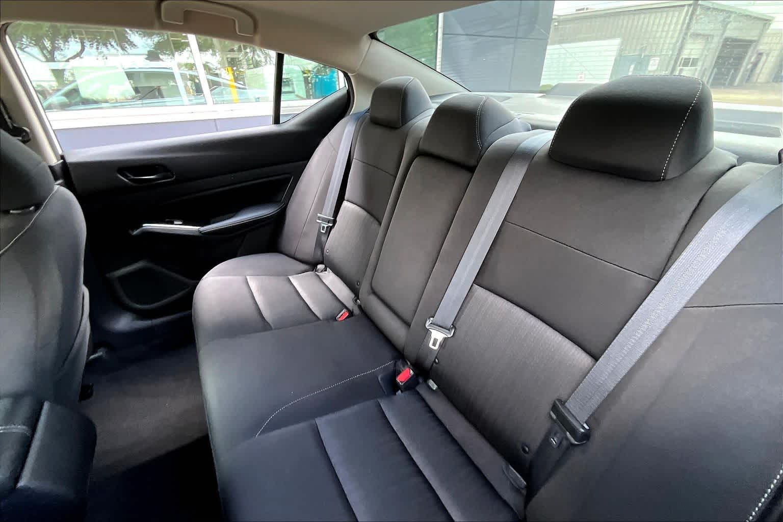 2023 Nissan Altima 2.5 SV Pearl White Tricoat at Friendly Ford Crosby