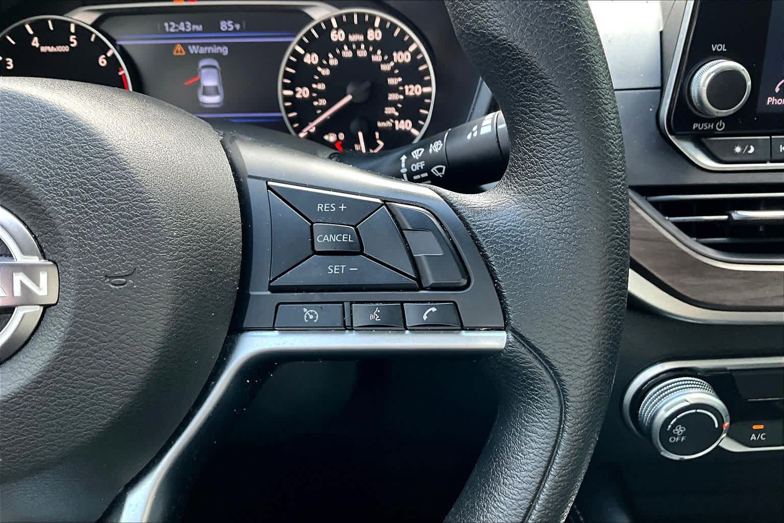 2023 Nissan Altima 2.5 SV Pearl White Tricoat at Friendly Ford Crosby