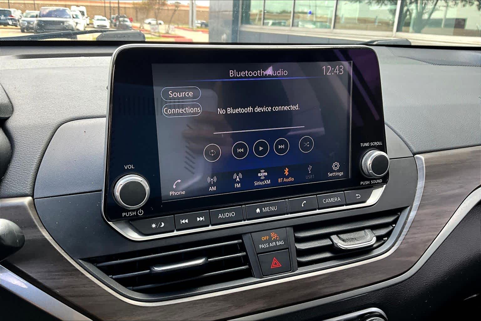 2023 Nissan Altima 2.5 SV Pearl White Tricoat at Friendly Ford Crosby