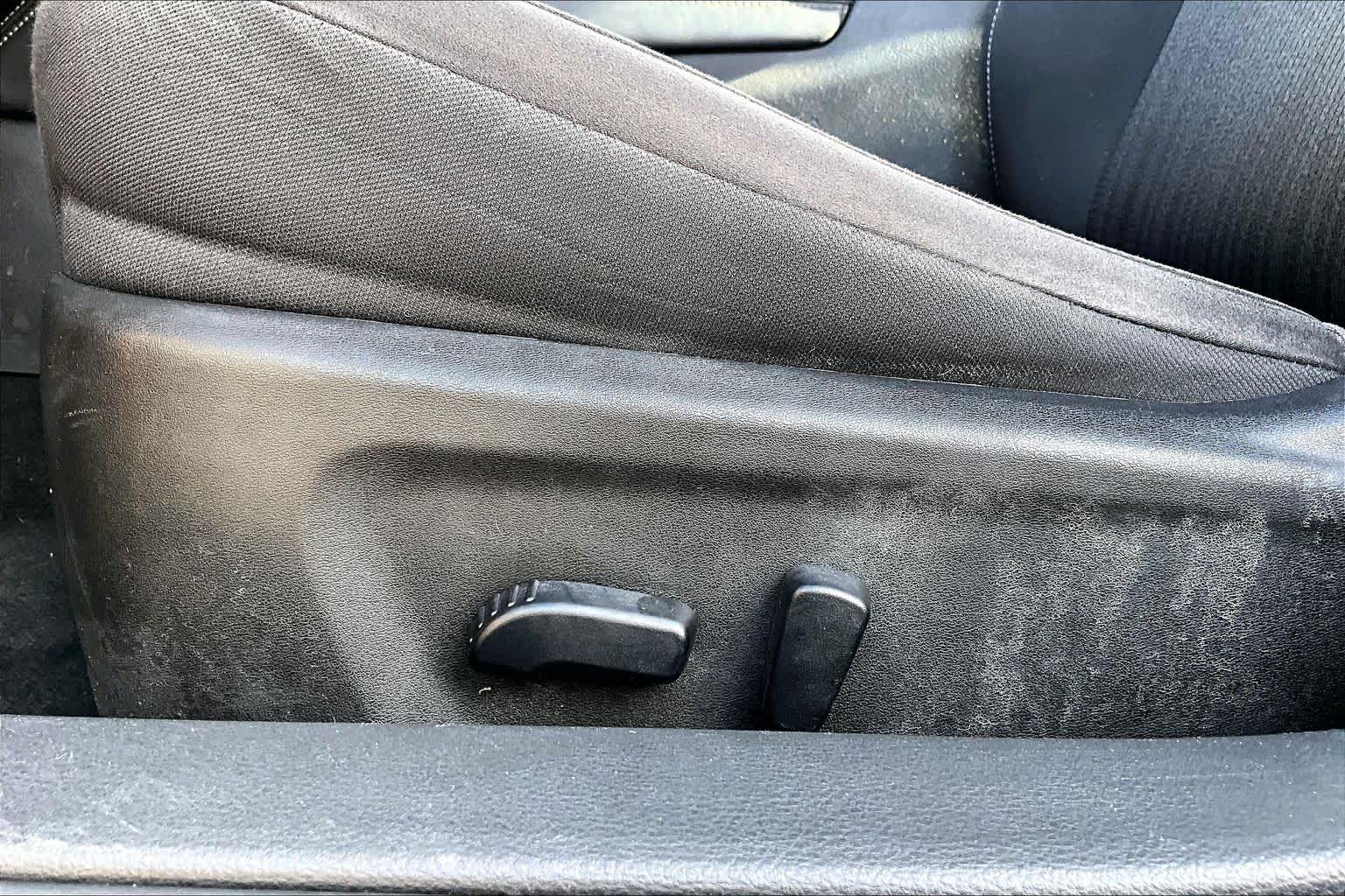 2023 Nissan Altima photo 36 of 37