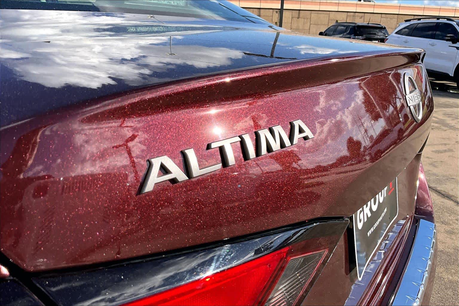 2023 Nissan Altima photo 31 of 37