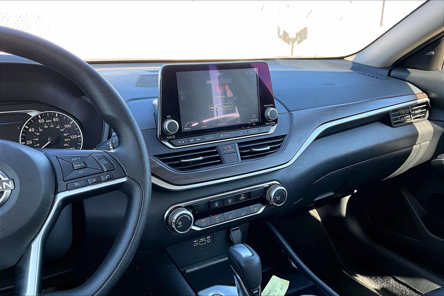 2024 Nissan Altima 2.5 SV - 6