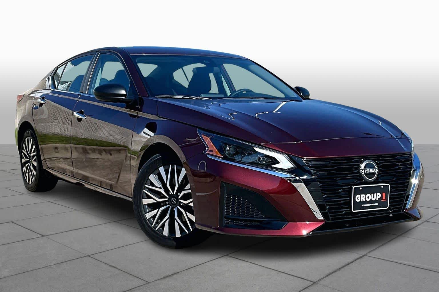 2024 Nissan Altima 2.5 SV - 2