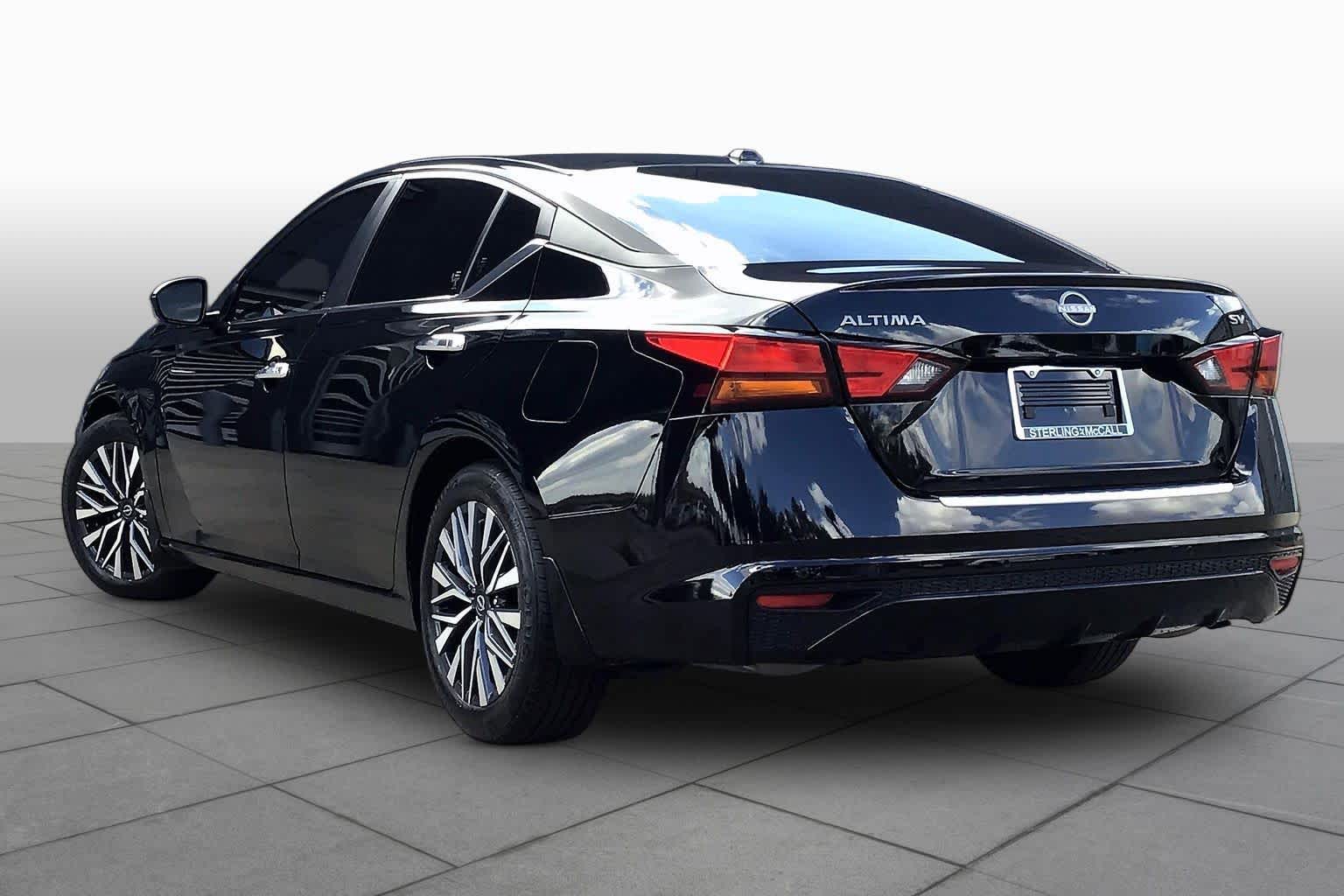 2023 Nissan Altima 2.5 SV - 10