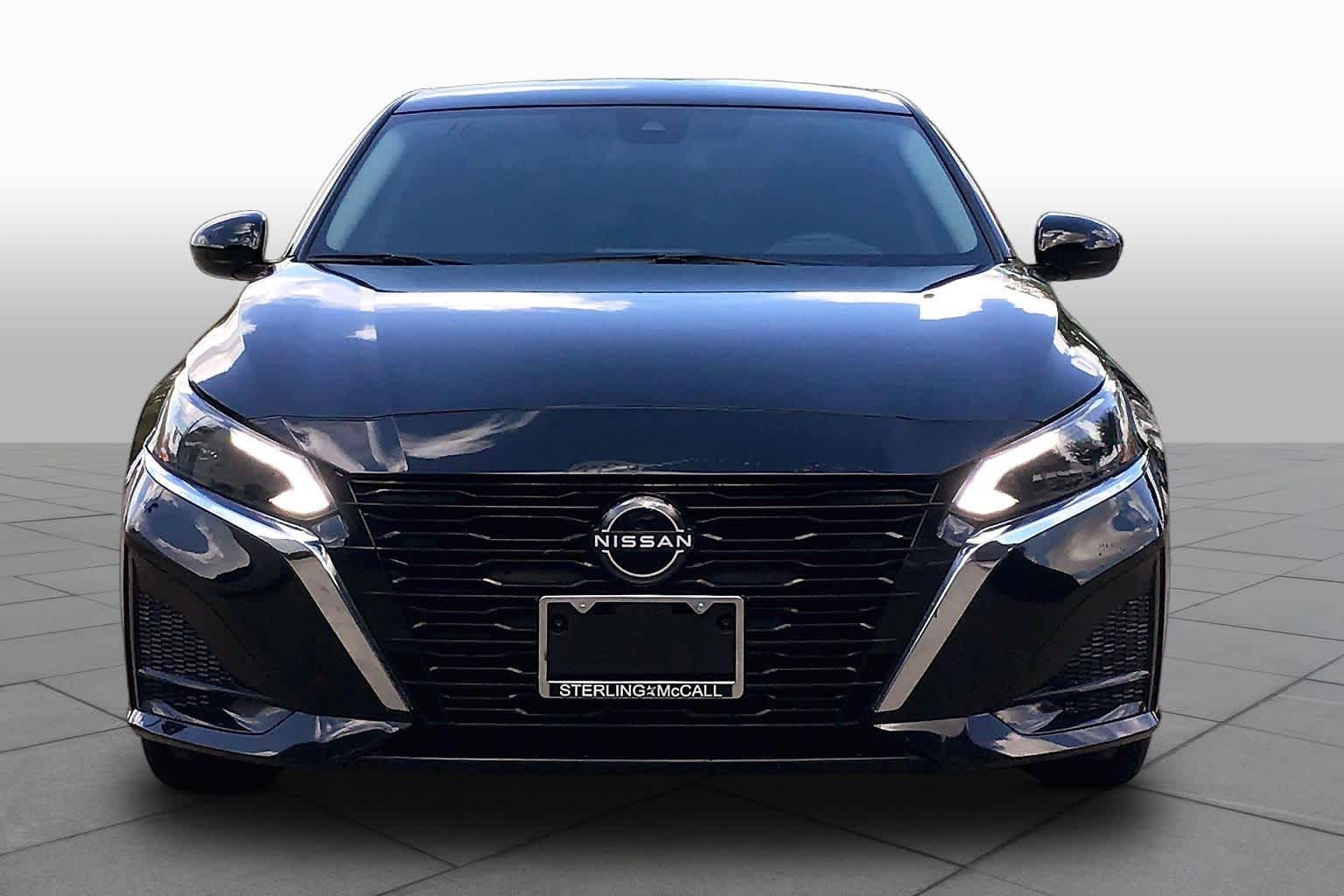 2023 Nissan Altima 2.5 SV - 3