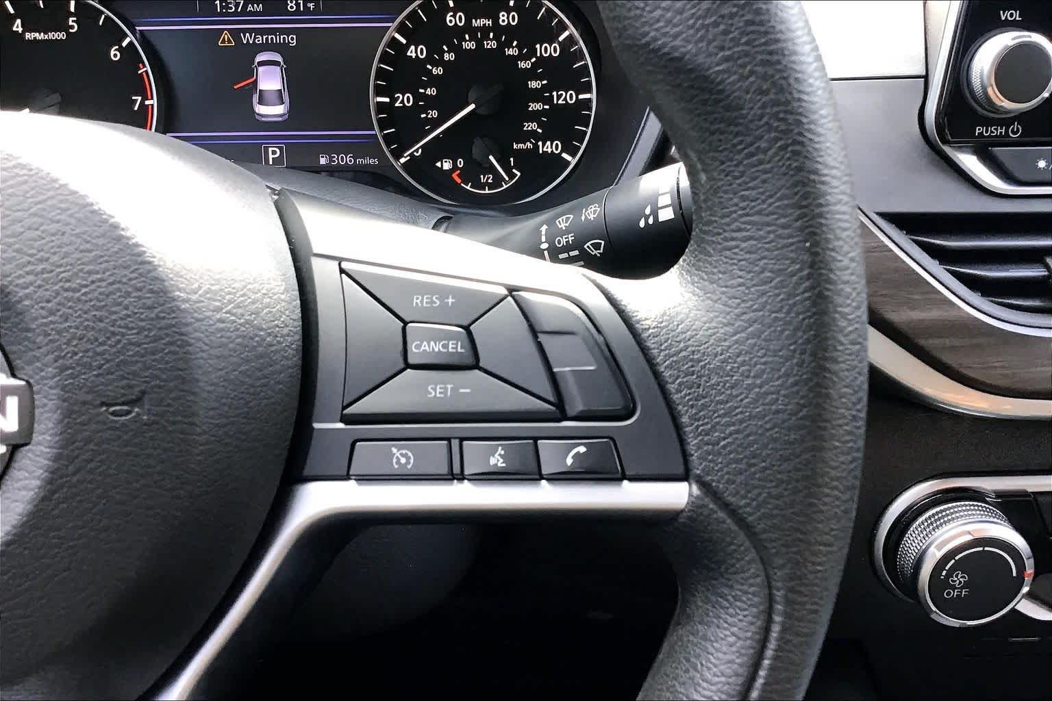 2023 Nissan Altima 2.5 SV Super Black at Auto Boutique Texas