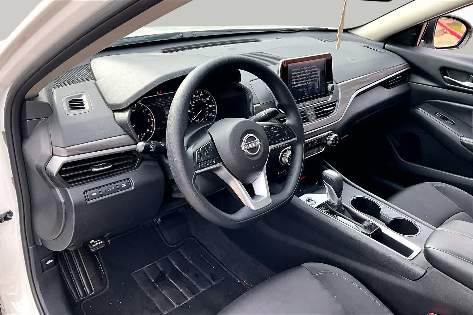2025 Nissan Altima SV Glacier White at Lexus of Clear Lake