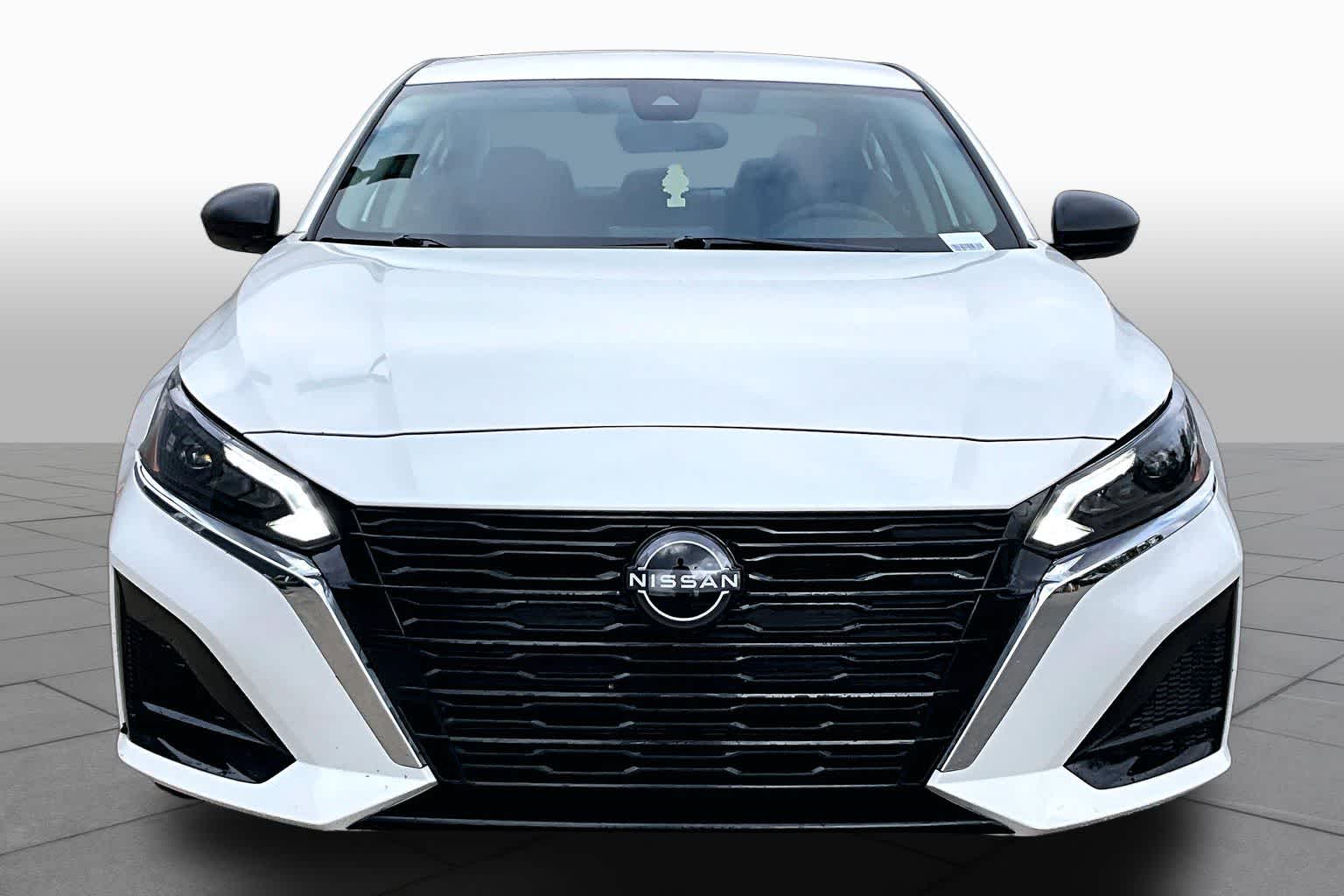 2025 Nissan Altima SV - 3