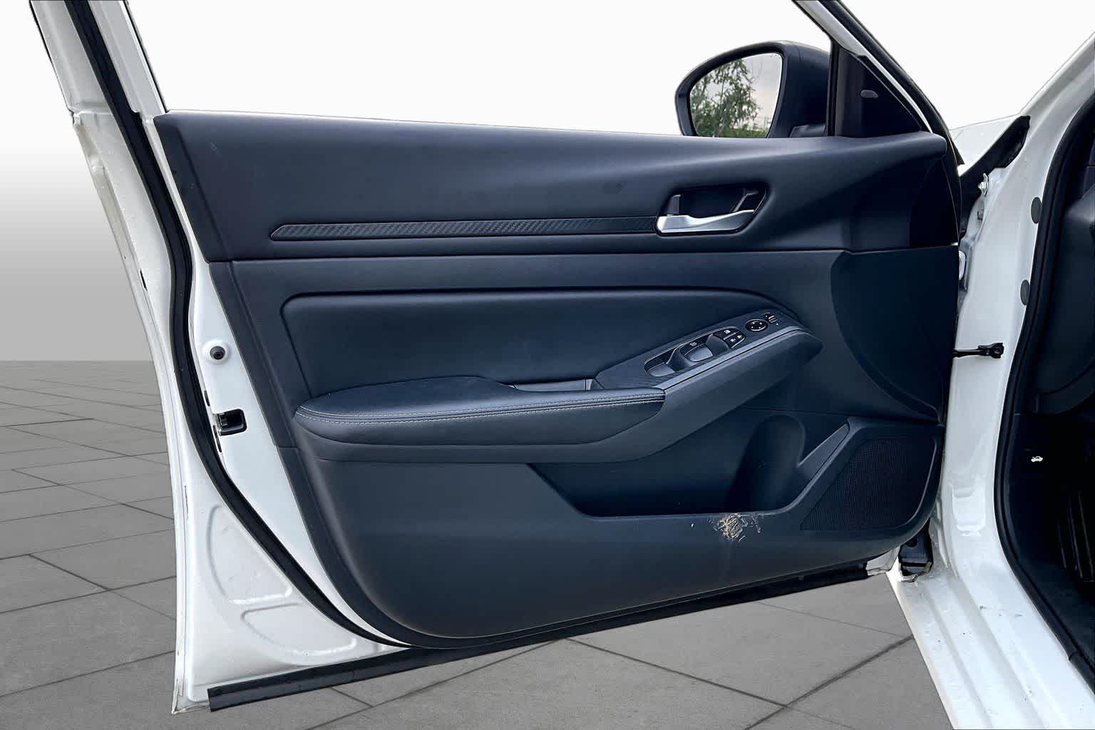 2025 Nissan Altima SV Glacier White at Lexus of Clear Lake