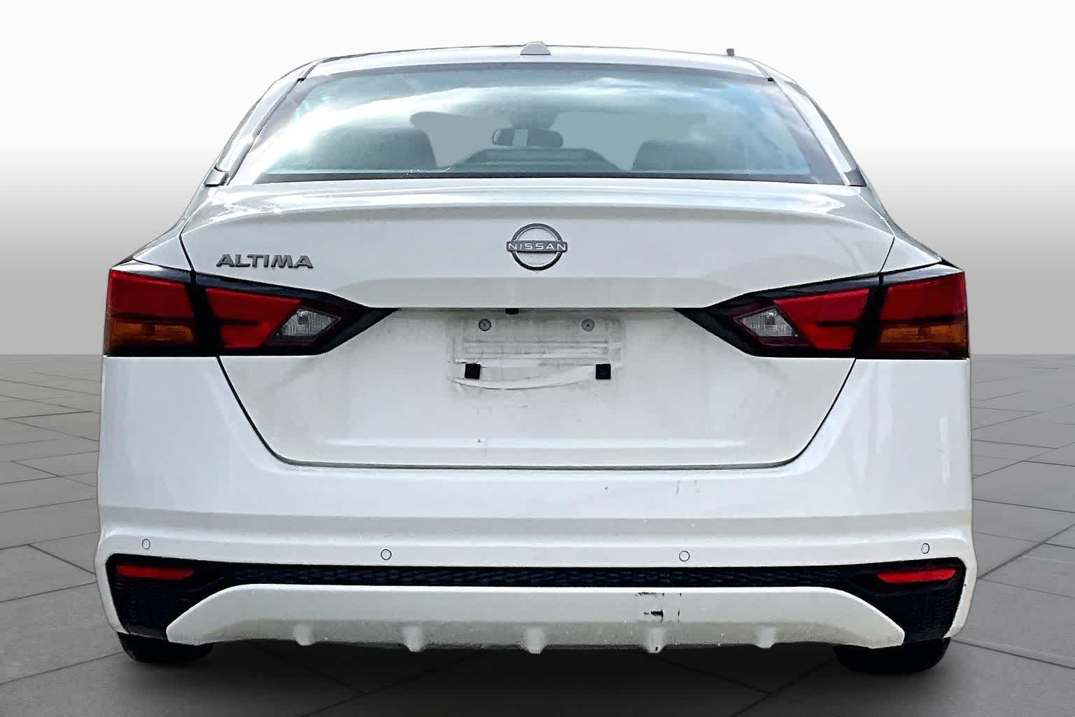 2025 Nissan Altima SV - 4