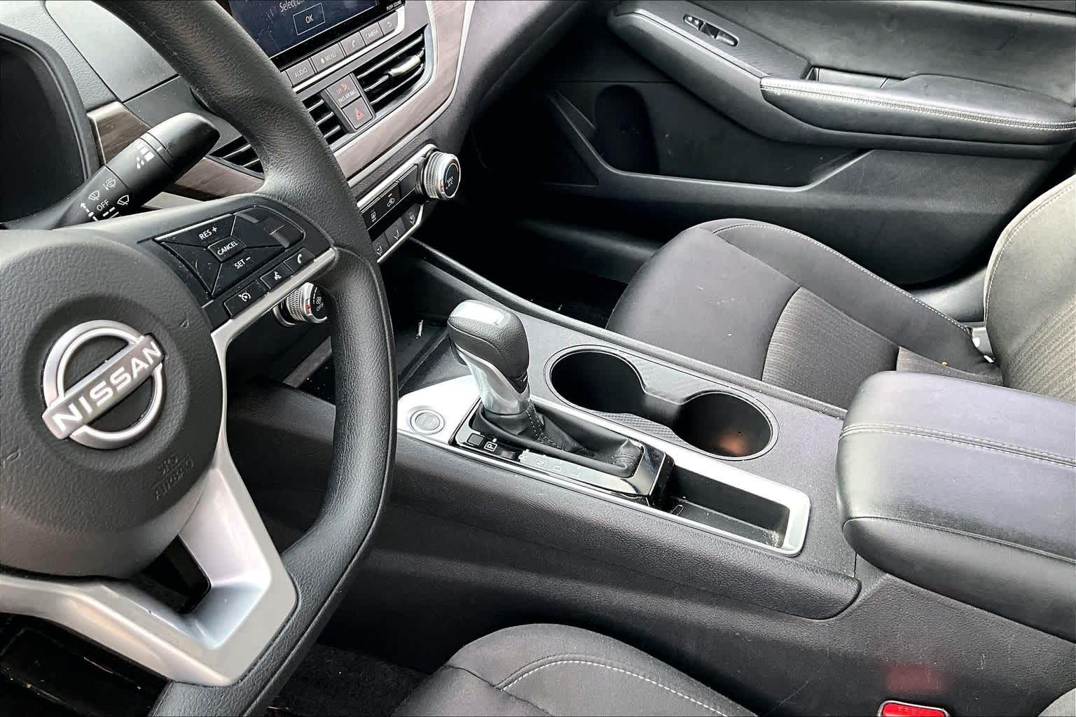 2025 Nissan Altima SV Glacier White at Lexus of Clear Lake